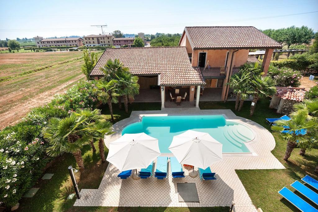 Villa Pace ปอสโซเลงโก ภายนอก รูปภาพ